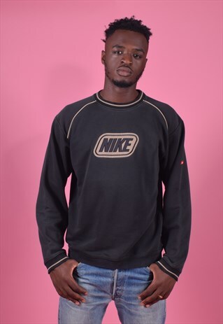 VINTAGE NIKE BLACK EMBROIDERED SWEATSHIRT