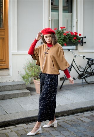 WOOL BEIGE COSY CAPE