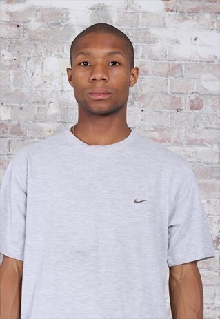 VINTAGE NIKE LOGO T-SHIRT GREY