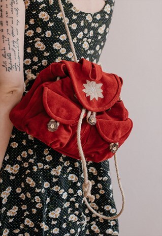 VINTAGE 70S BOHO BAVARIAN RUCKSACK