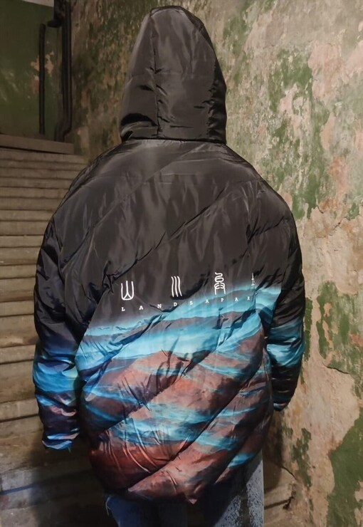 garment image