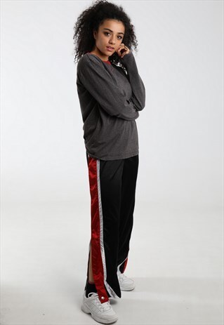 90S NIKE EMBROIDERED LOGO SWEATSHIRT