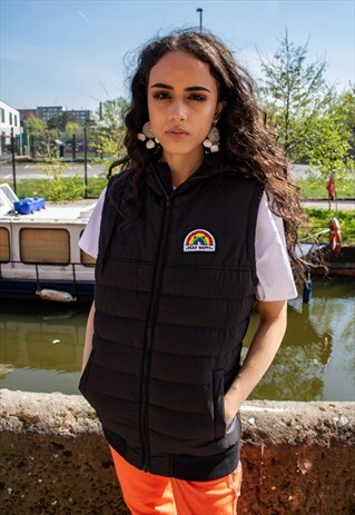 BODY WARMER GILET IN BACK WITH EMBROIDERED RAINBOW PATCH