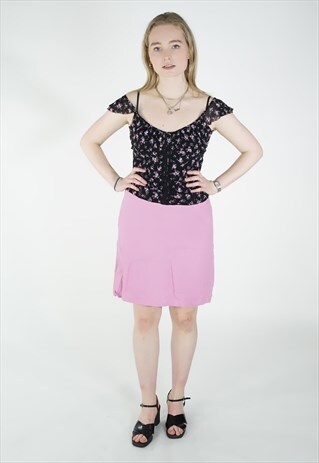 VINTAGE 90S 00S PINK SKIRT