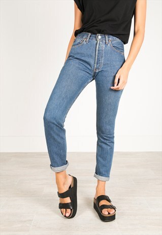 VINTAGE 80S LEVI'S 501 SLIM FIT /AVELINASREWORKS/ C403
