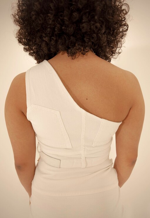 garment image