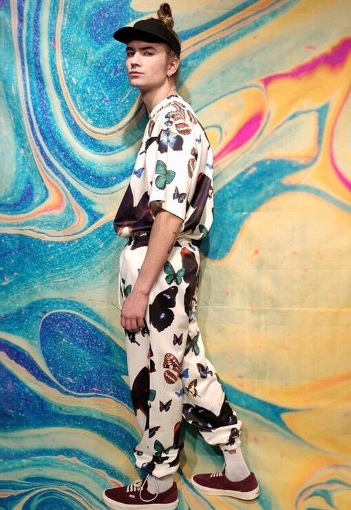 garment image