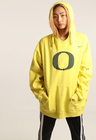VINTAGE NIKE EMBROIDERED LOGO HOODIE