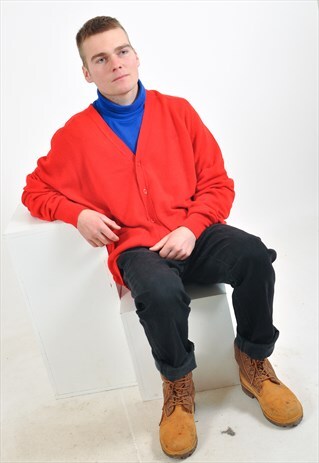 VINTAGE 90'S CARDIGAN IN RED