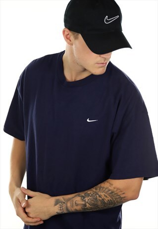 VINTAGE 90S NIKE SMALL LOGO T SHIRT TEE