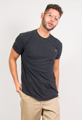 THE NORTH FACE POCKET T-SHIRT