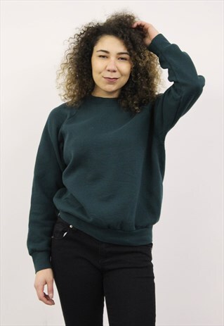 VINTAGE 1990S GREEN SWEATER
