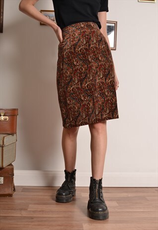 VINTAGE 90S VELVET PAISLEY PATTERN PENCIL SKIRT