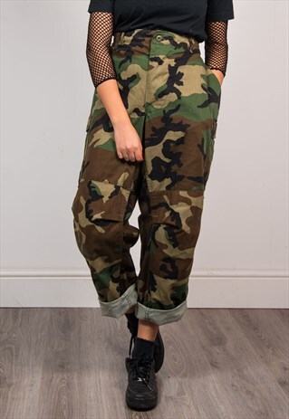90'S VINTAGE CAMO PATTERN HIGH WAIST ARMY STYLE TROUSERS