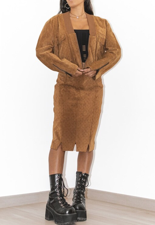garment image