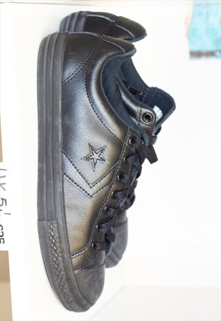 BLACK LEATHER CHUCK TAYLOR CONVERSE UK5