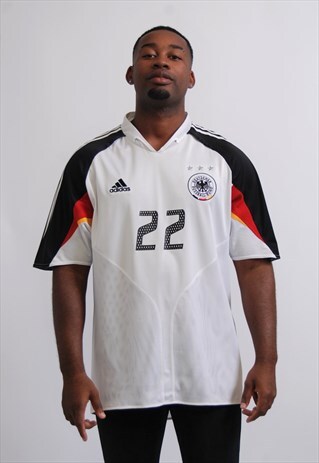 GERMANY HOME FOOTBALL SHIRT 22 FRINGS