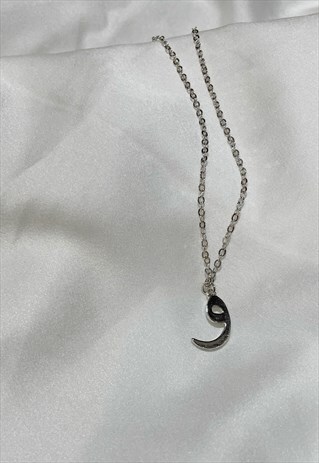 WAW - W ARABIC INITIAL NECKLACE - SILVER FINISH