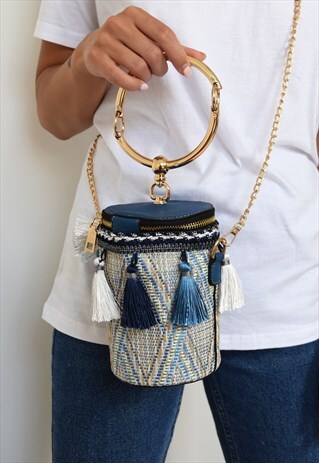 BUCKET STRAW BAG