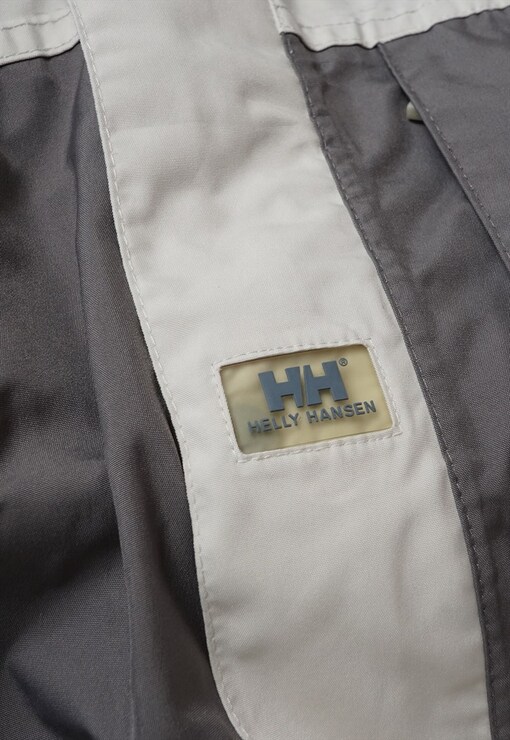 garment image