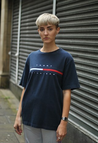 VINTAGE TOMMY HILFIGER SPELL OUT TSHIRT