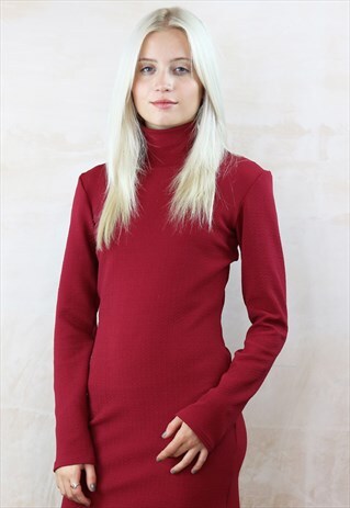 RUBY TEXTURED LONG SLEEVE TURTLENECK DRESS