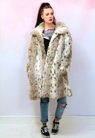 1980S VINTAGE OVERSIZED SNOW LEOPARD FAUX FUR COAT