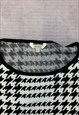 VINTAGE KNITTED JUMPER CUTE PATTERNED KNIT SWEATER
