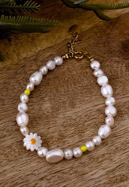 Daisy And Pearl Beaded Bracelet 90s Y2K Jewellery