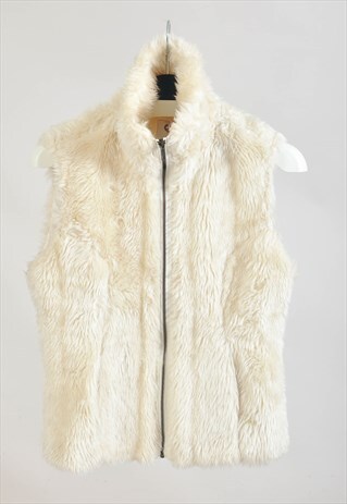 Vintage 00s faux fur vest in white