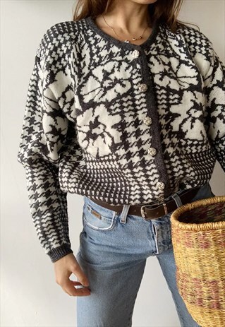 VINTAGE 80S DOGTOOTH CHECK FAIR ISLE KNIT CHRISTMAS JUMPER