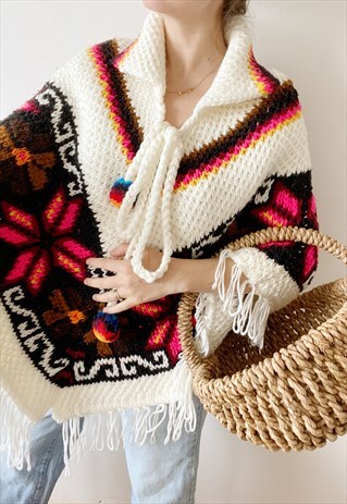 VINTAGE 70S HANDKNITTED FAIR ISLE ETHNIC FRINGED CAPE PONCHO