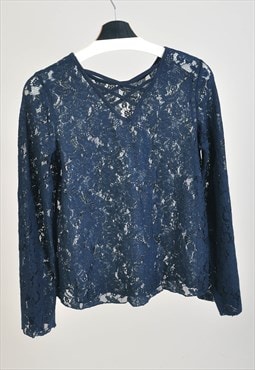 Vintage 00s lace top in blue