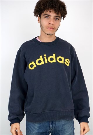 VINTAGE 90'S ADIDAS SWEATSHIRT