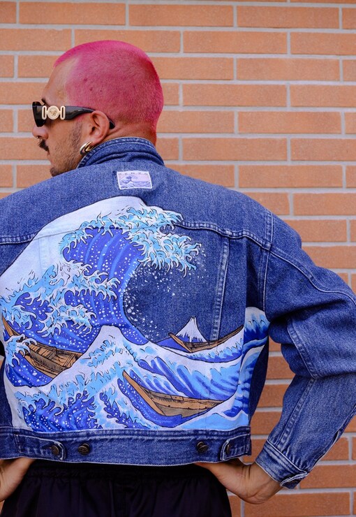 garment image