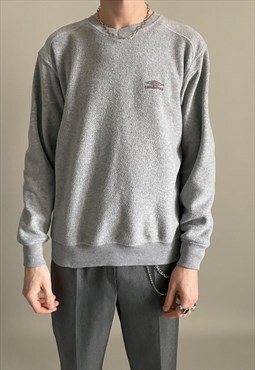 Vintage v-neck embroidered fleece sweatshirt in grey
