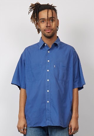 VINTAGE 90'S LEVI'S BLUE SHORT SLEEVE SHIRT