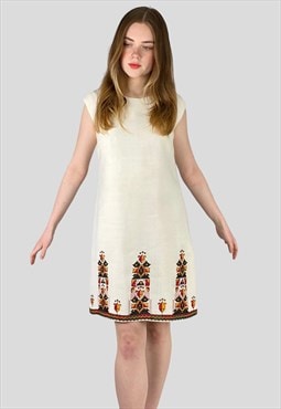70's White Ladies Vintage Sleeveless Embroidery Mini Dress