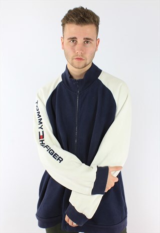 TOMMY HILFIGER SPELLOUT VINTAGE SWEATSHIRT