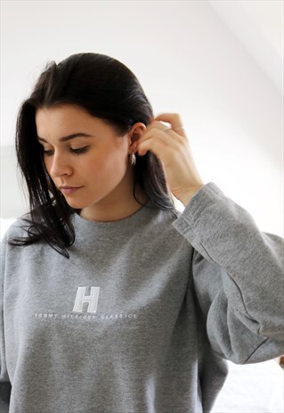 GREY TOMMY HILFIGER SWEATSHIRT