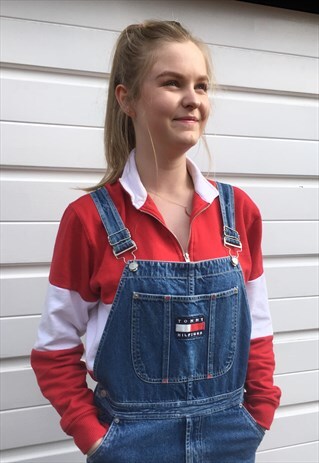 WOMENS 90S TOMMY HILFIGER LONG DUNGAREES FESTIVAL JEANS