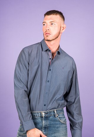 VINTAGE TOMMY HILFIGER SHIRT IN BLUE CHECKS