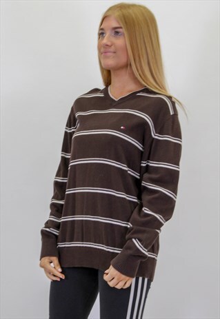 VINTAGE TOMMY HILFIGER STRIPED JUMPER IN LARGE