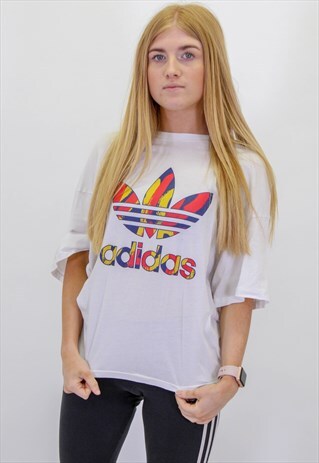 VINTAGE ADIDAS T-SHIRT IN WHITE MEDIUM