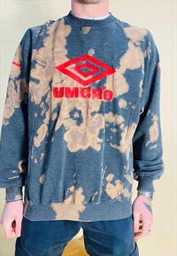 Vintage Size M Umbro Rework Sweatshirt in Grey