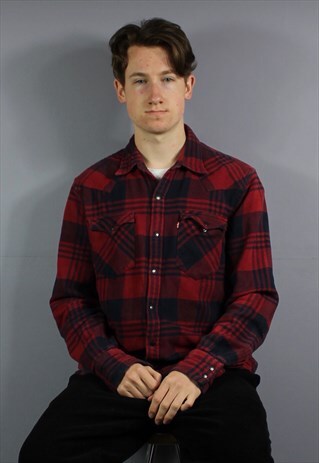 VINTAGE LEVIS PLAID BUTTON UP SHIRT IN RED WITH RED TAB LOGO