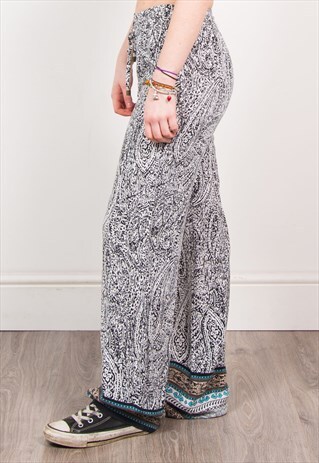 90'S WHITE & BLACK ABSTRACT PATTERN SUMMER TROUSERS