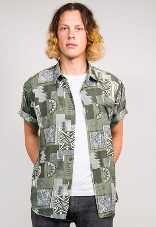 VINTAGE 90'S GREEN CRAZY PATTERN SHORT SLEEVE SHIRT