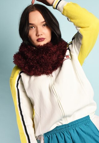 VINTAGE Y2K RETRO KITSCH FURY FLUFFY SCARF IN MAROON