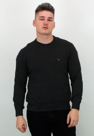 VINTAGE TOMMY HILFIGER SWEATER